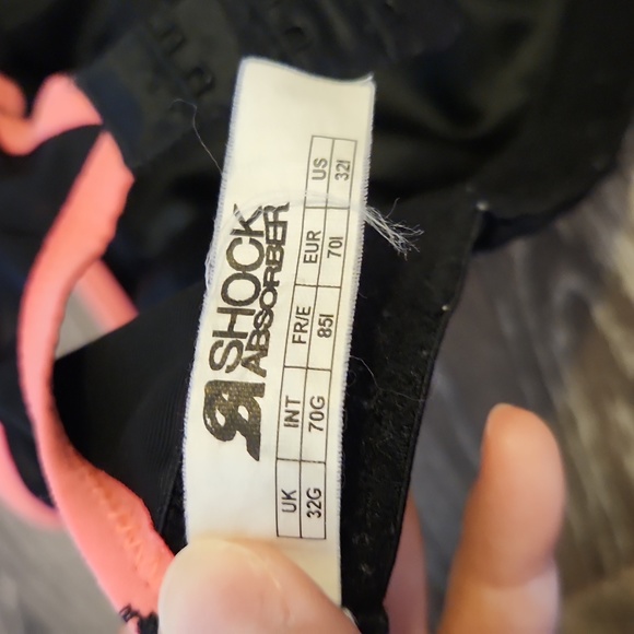 32I sports bra - Picture 4 of 4